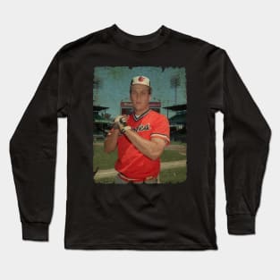 Cal Ripken Jr. - Baltimore Orioles, 1992 Long Sleeve T-Shirt